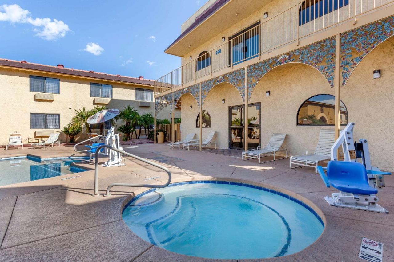 Laquinta Inn Phoenix - Arcadia Exterior photo