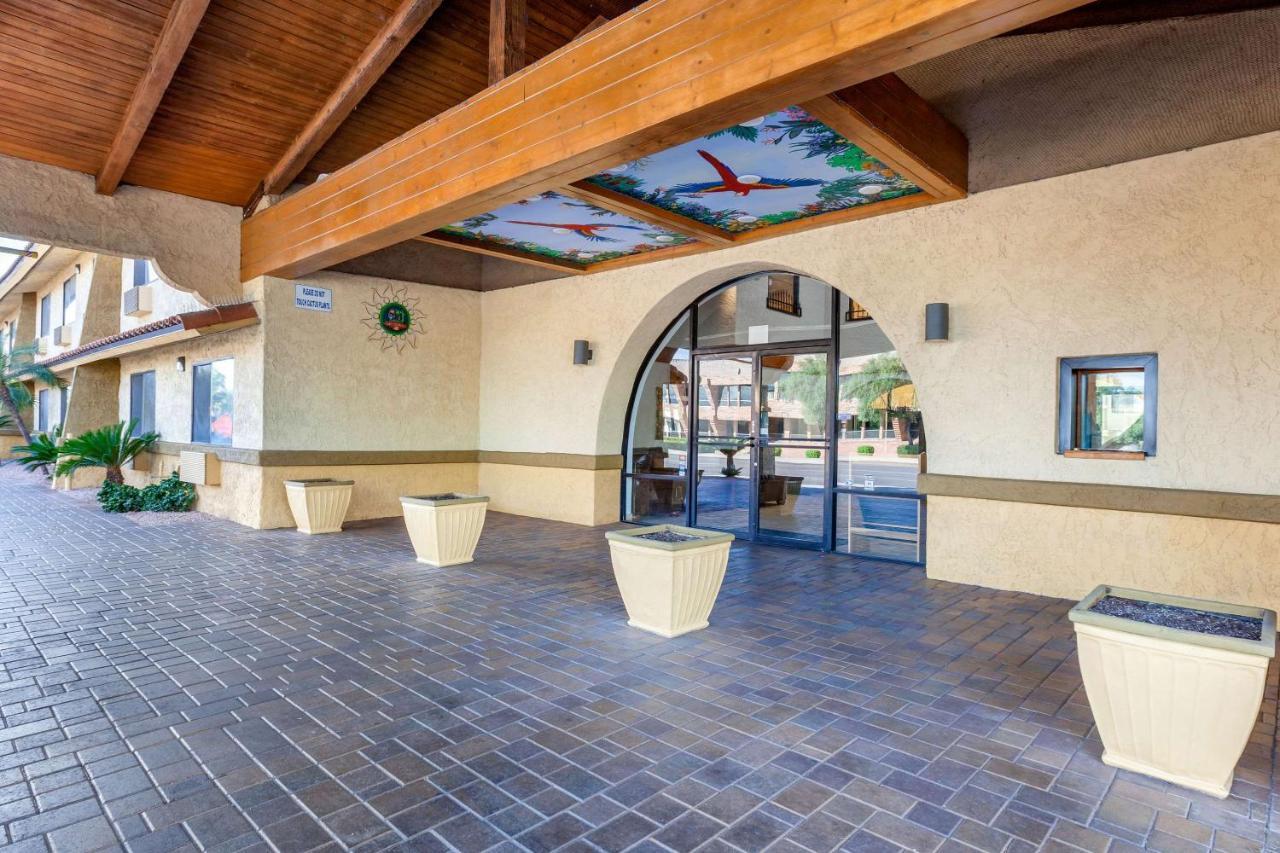 Laquinta Inn Phoenix - Arcadia Exterior photo