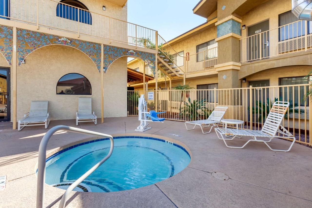 Laquinta Inn Phoenix - Arcadia Exterior photo